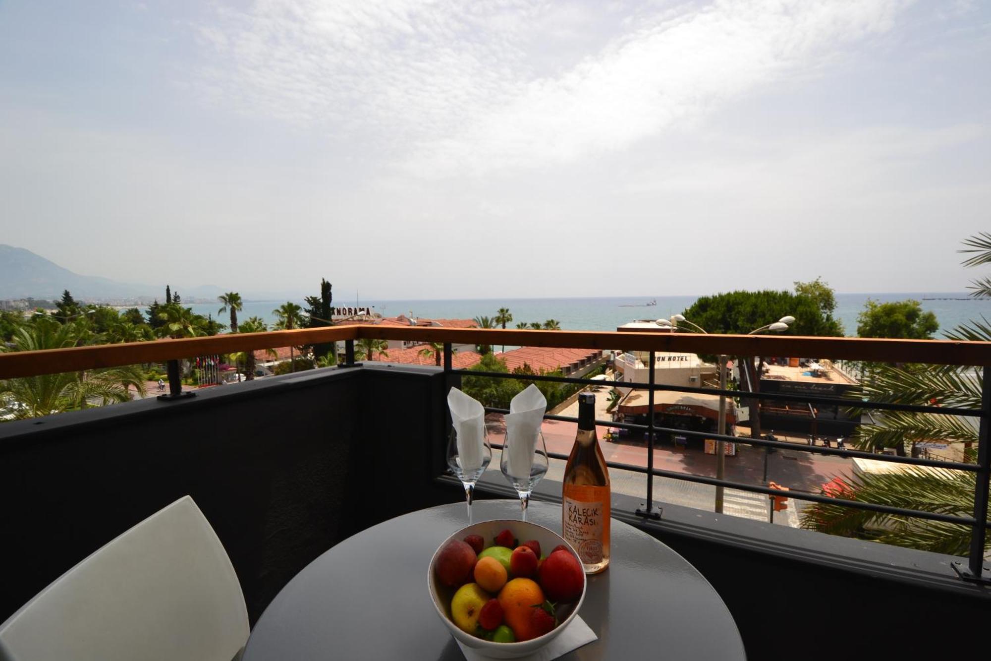 En Vie Beach Boutique Hotel - Adults Only Alanya Luaran gambar